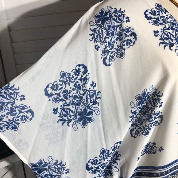 Xhilaration Kaftan Tunic Cover Up Floral White Blue XXL - Picture 5 of 11